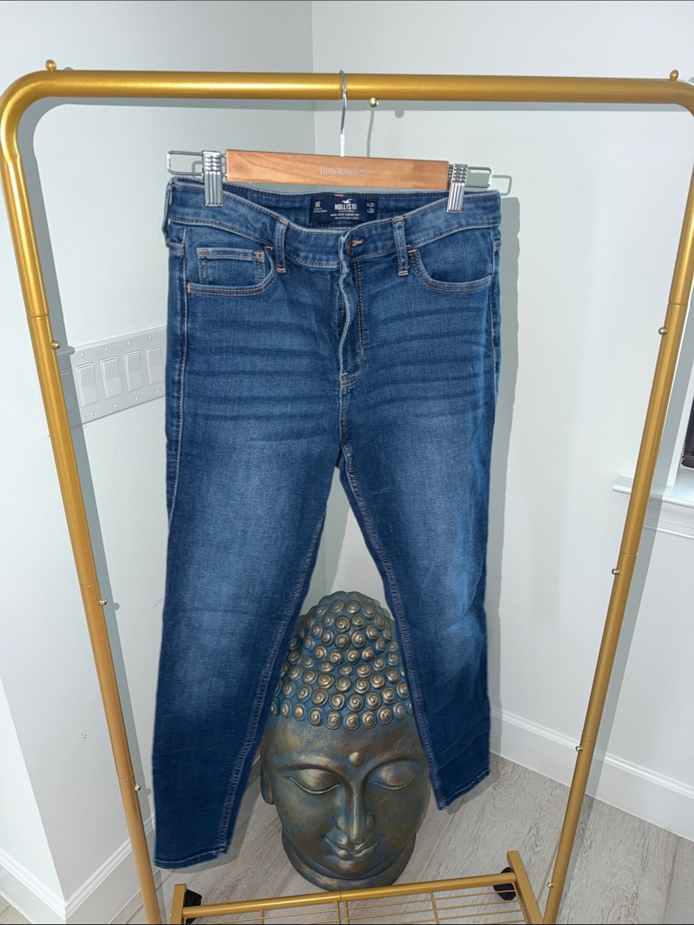 Women’s High rise Hollister Blue Jeans - Slim Straight